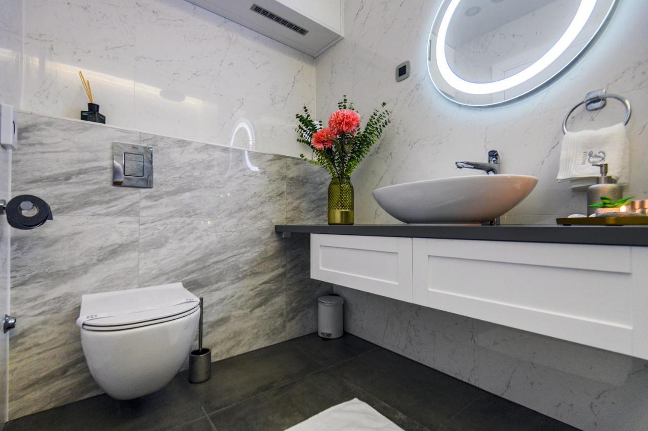 Divine Luxury Apartment Blue ザダル エクステリア 写真